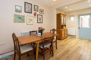 Dining room- click for photo gallery